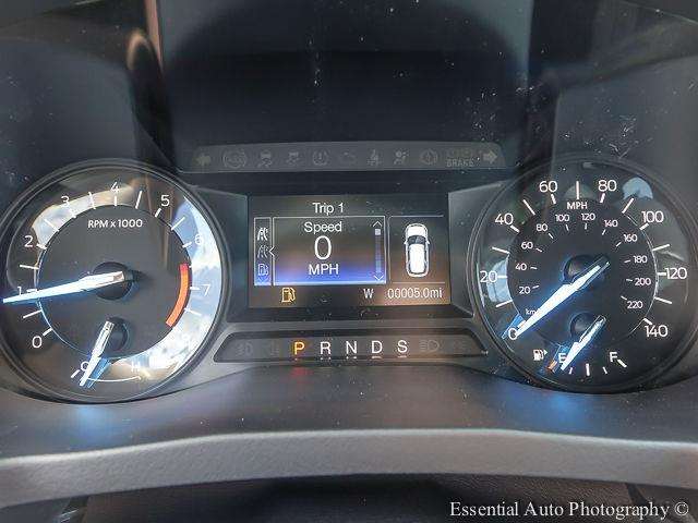 Ford Explorer 2017 photo 13